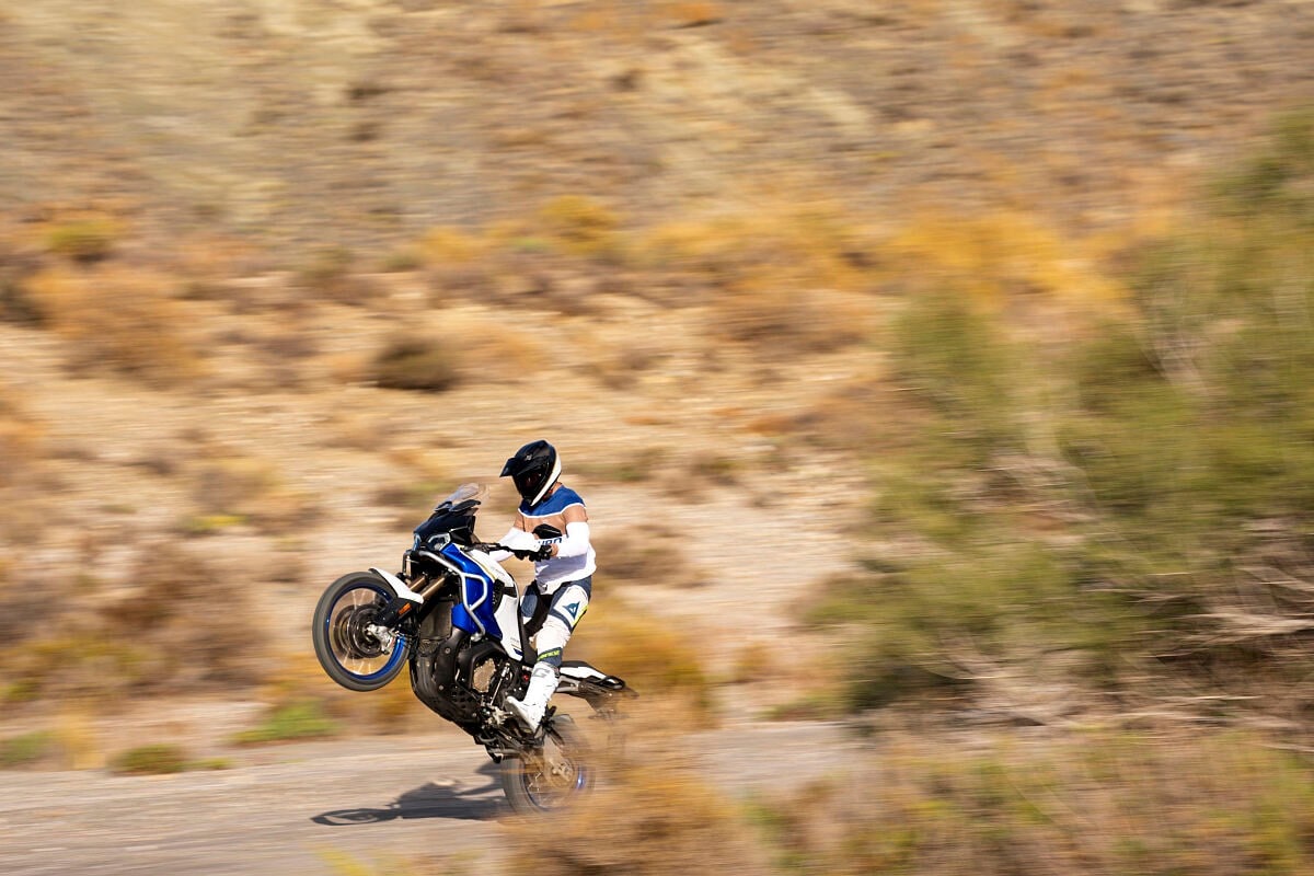 MV Agusta Enduro Veloce: per il 2026 aggiornamenti e dotazione più ricca